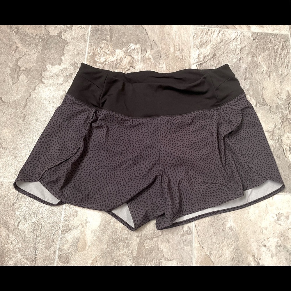 Calia Scallop Shorts - black